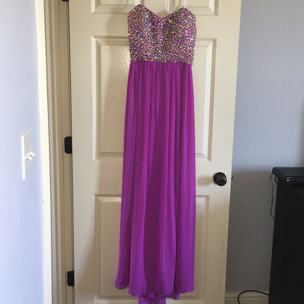 Stunning Violet Strapless Beaded Full Length Gown